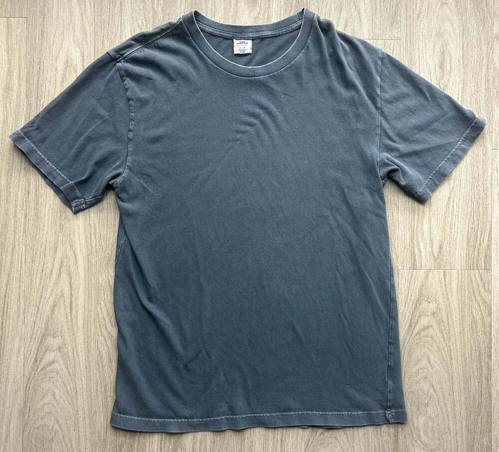 Urban Outfitters T-Shirt Size L Blue Mineral Washed Crewneck Tee